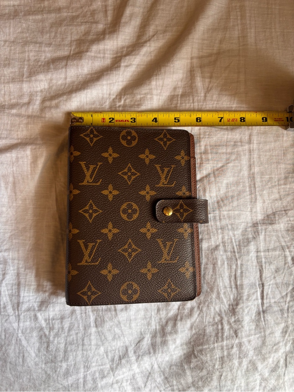Louis Vuitton Ring Agenda Cover